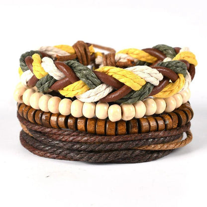 Bracciale in pelle e lega di zinco. Set 4 pezzi, misura regolabile da 26 a 31 cm.