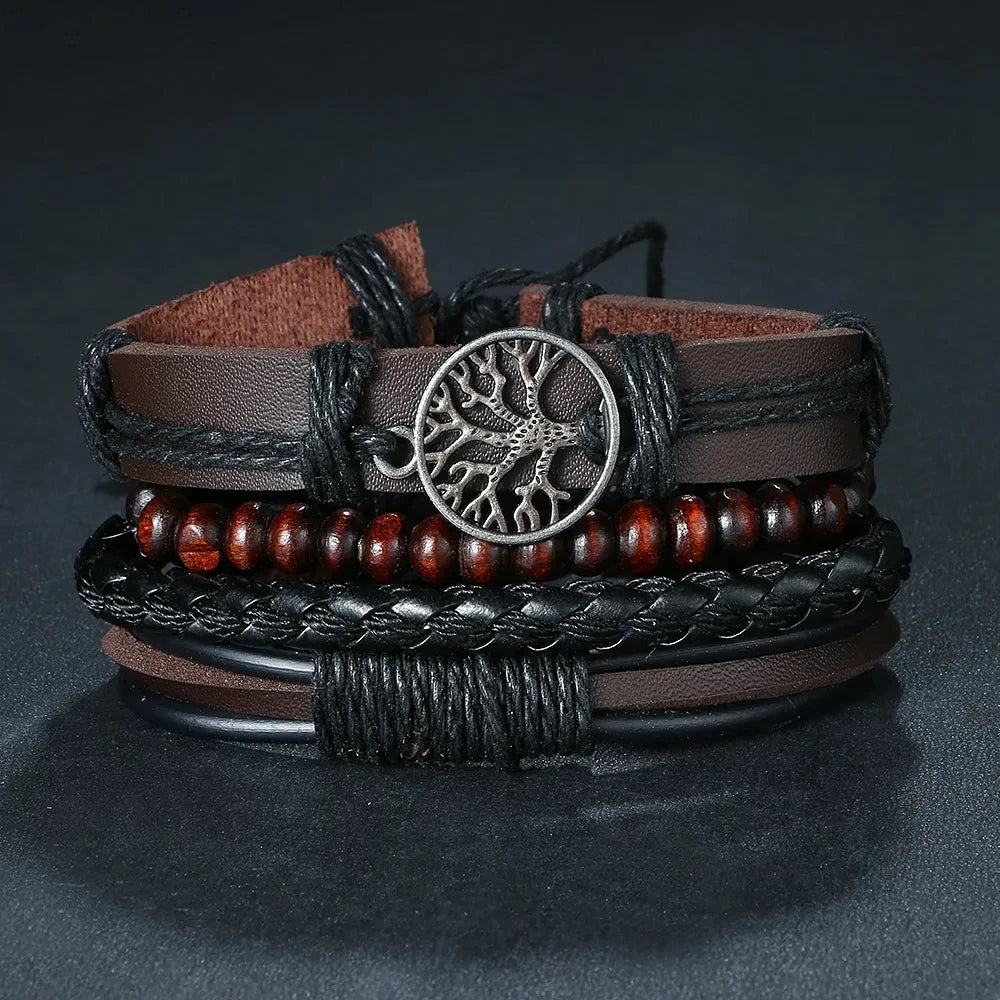 Bracciale in pelle e lega di zinco. Set 4 pezzi, misura regolabile da 26 a 31 cm.