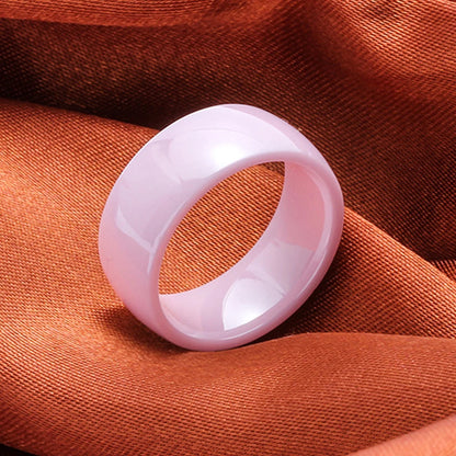 Anello in Ceramica: Eleganza Sobria e Colori Vivaci.