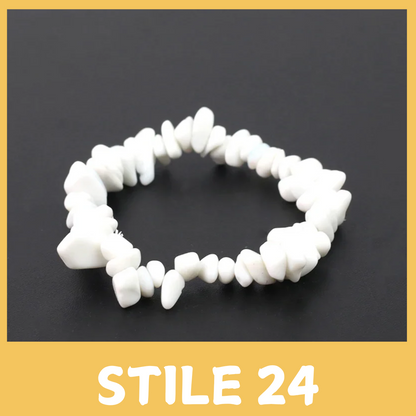 Bracciale con Perline Irregolari in Pietra Naturale: Unico e Stiloso.